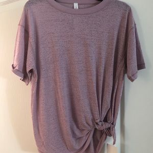 Sneak out short sleeve tee